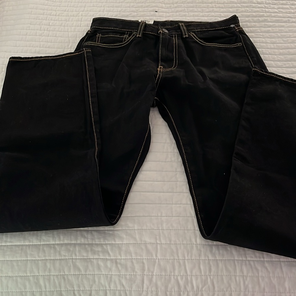 Levi's Dark Denim Jeans - Picture 7 of 9